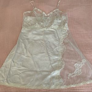 VS Gold Label Negligee/Nightie/Bridal Trousseau